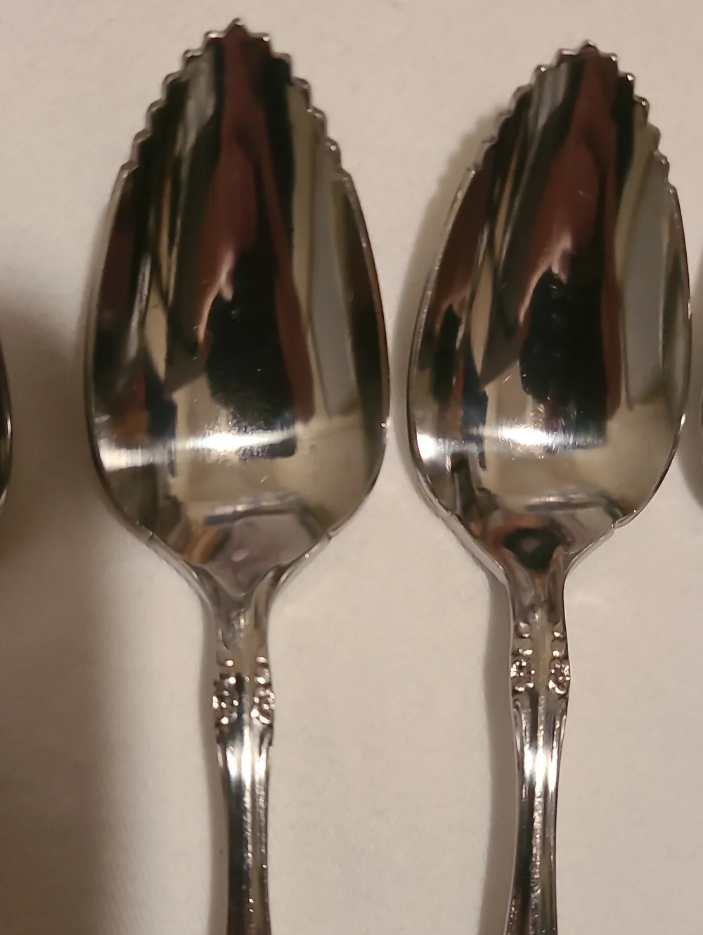 Vintage Imperial Stainless Korea Flatware 42 Pc Fleurette Pattern Floral Fork